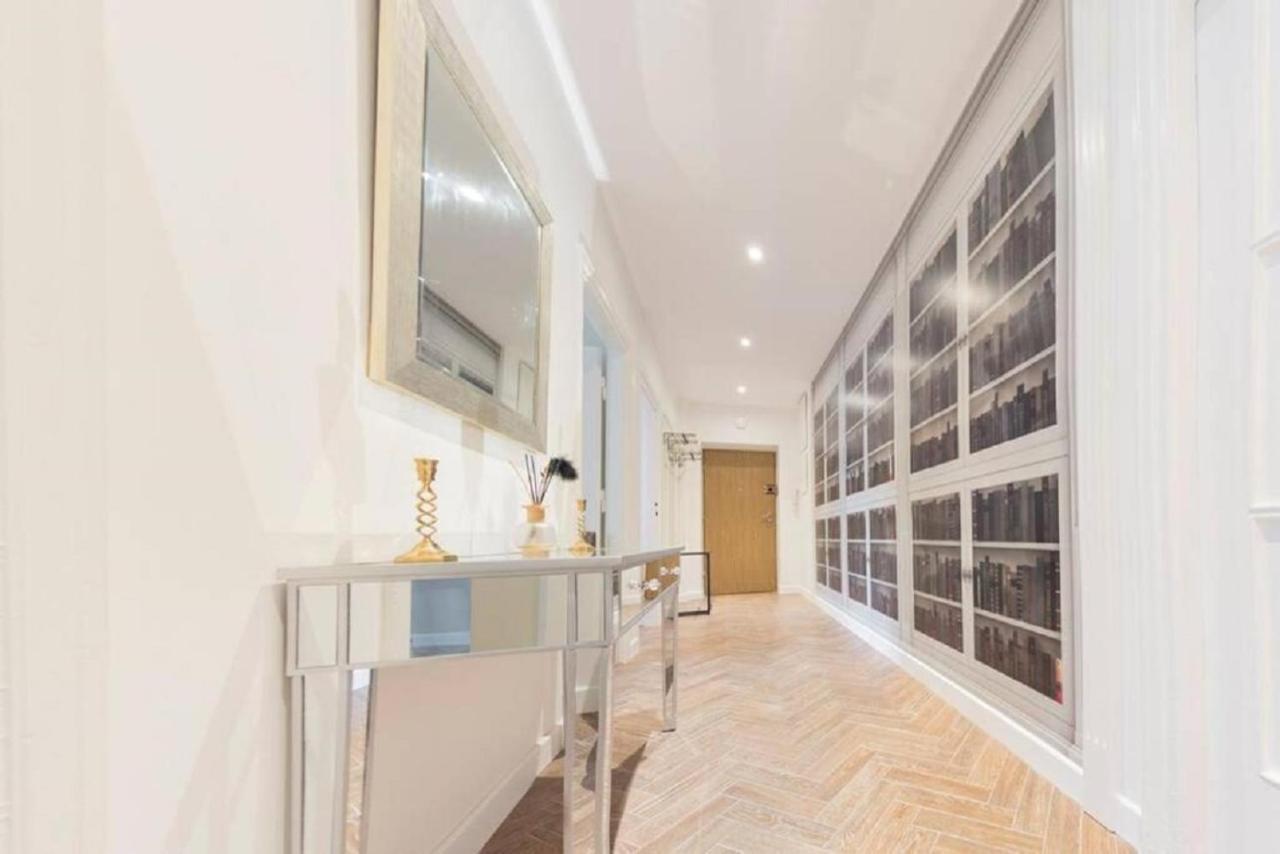 Super Luxury And Cozy- Golden Apartments- City Center Warsawa Bagian luar foto